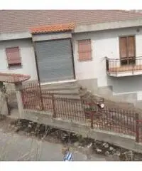 VENDITA CASA SINGOLA SU DUE PIANI CALABRIA - 2