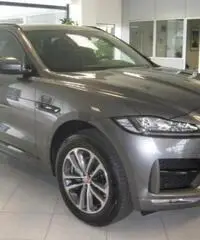 JAGUAR F-Pace 2.0d 180 CV AWD aut. R-Sport rif. 7090480 - 3