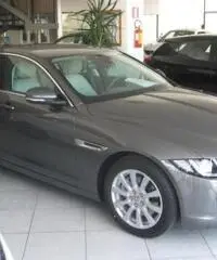 JAGUAR XE 2.0 D Turbo 180CV AWD aut. Prestige rif. 7129271 - 3