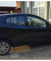 Mazda 2 1.3 16V 75CV 5p. Play - 3