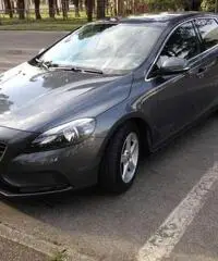 Volvo V40 D2 Momentum Full Optionals