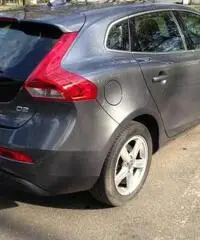 Volvo V40 D2 Momentum Full Optionals - 3