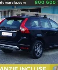 Volvo XC60 D3 Geartronic Momentum - 8