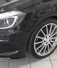 MERCEDES-BENZ A 180 CDI SPORT AMG NAVI XENO PARK ASSIST rif. 6831972 - 6