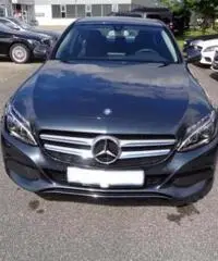 MERCEDES-BENZ C 220 d Automat. Avantgarde NAVI XENO TETTUCCIO APRIBILE rif. 7100947 - 2