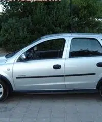 OPEL Corsa 1.2i 16V cat 5 porte Comfort rif. 7196743 - 2