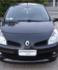 RENAULT Clio 1.5 dCi 85CV 5 porte Luxe rif. 7196752 - 5