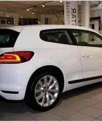 VOLKSWAGEN Scirocco 2.0 TDI 150CV DPF SPORT NAVI PDC rif. 6769852 - 2