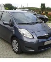 TOYOTA Yaris 1.3 3 porte Sol rif. 7196842 - 2