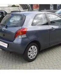 TOYOTA Yaris 1.3 3 porte Sol rif. 7196842 - 4