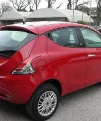 LANCIA Ypsilon 0.9 TwinAir 85 CV 5 porte Metano Ecochic Silver rif. 5990044 - 6