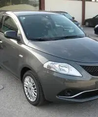 LANCIA Ypsilon 1.3 MJT 16V 95 CV 5 porte S&S Silver rif. 6080427 - 2