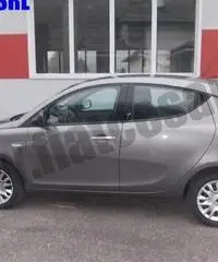 LANCIA Ypsilon 1.3 MJT 16V 95 CV 5 porte S&S Gold rif. 7195876 - 2