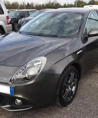 Alfa Romeo Giulietta 1.6 JTDm-2 105 CV Distinctive