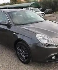 Alfa Romeo Giulietta 1.6 JTDm-2 105 CV Distinctive - 2