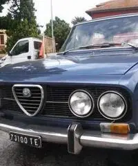 Alfa romeo 2000 anni 70