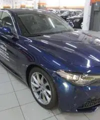 ALFA ROMEO Giulia 2.2 Turbodiesel 180 CV AT8 Super rif. 7034870 - 3