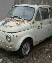 Auto d'epoca Fiat 500L