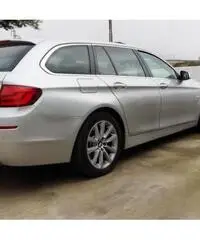 BMW Serie 5 Touring 535d Xdrive Futura - 4