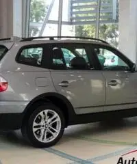 BMW X3 2.0 D STEPTRONIC 177 CV Cambio automatico 4X4 Interno in pelle Radio cd Sensori di parcheggio - 5