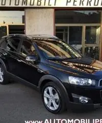 CHEVROLET Captiva 2.2 VCDi Autom. 4WD LTZ (7posti-Navi-Retrocamera) rif. 6737486 - 2