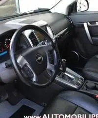 CHEVROLET Captiva 2.2 VCDi Autom. 4WD LTZ (7posti-Navi-Retrocamera) rif. 6737486 - 5