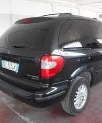 CHRYSLER Voyager 2.5 CRD cat LX - Leggi Descrizione - rif. 6635996 - 6