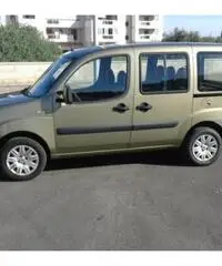 Fiat Doblò 1.6 16V Natural Power Active - 2