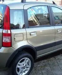 Fiat Panda 1.3 MJT 16V DPF 4x4 Climbing - 3