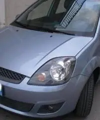 FORD Fiesta 1.2 16V 5p. Titanium rif. 7190439 - 2