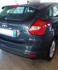 Ford Focus 1.6 Tdci 95cv 5P. DPF Business - 3