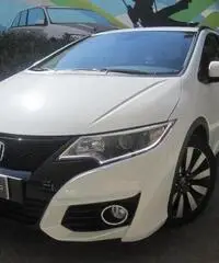 Honda Civic Tourer 1.6 i-DTEC Elegance Navi