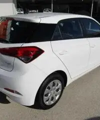 HYUNDAI i20 1.1 CRDi 12V 5 porte Classic rif. 7093876 - 6