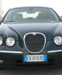 JAGUAR S-Type (X206) 2.7 diesel V6 cat Exec. - 2