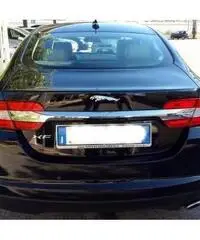 Jaguar XF 2.2 D 200 CV Premium Luxury - 4