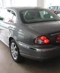 Jaguar X-type 2.0d Executive EU3 - 2