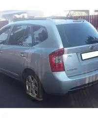 kia carens 7 posti - 4