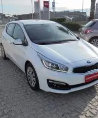 KIA ceed cee'd 1.6 CRDi 110 CV 5 porte Active - 3