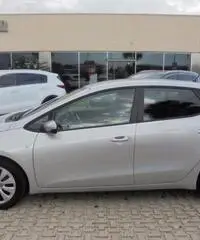 KIA ceed cee'd 1.6 CRDi 110 CV 5 porte Active - 9