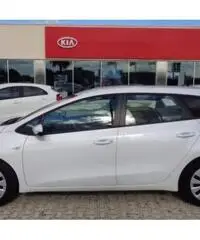 KIA ceed Sportswagon cee'd 1.6 CRDi 110 CV SW Active - 8