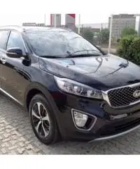 KIA Sorento 2.2 CRDi Stop&Go AUTO 2WD Loft 7 posti KM0 - 3