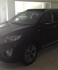 KIA Sorento 2.2 CRDi Stop&Go AWD Feel Rebel "KM0" - 3