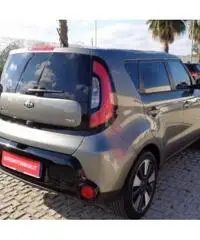 KIA Soul 1.6 CRDi You® Soul - 5