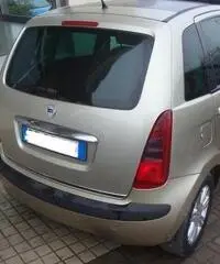 Lancia Musa Multijet 16V Platino - 4