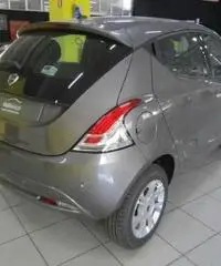 LANCIA Ypsilon 0.9 TwinAir 85 CV 5 porte Metano Ecochic Platinum - 5