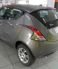 LANCIA Ypsilon 0.9 TwinAir 85 CV 5 porte Metano Ecochic Platinum - 7