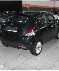 LANCIA Ypsilon 1.2 69 CV 5 porte GPL Ecochic Gold - 5