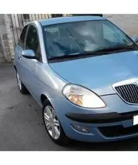 Lancia ypsilon 2004 - 3