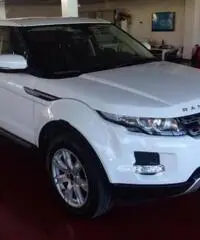 LAND ROVER Range Rover Evoque 2.2 TD4 5p. Pure - 2