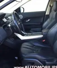 LAND ROVER Range Rover Evoque 2.2 TD4 Pure (C. Automatico-Xeno-Pelle) - 4